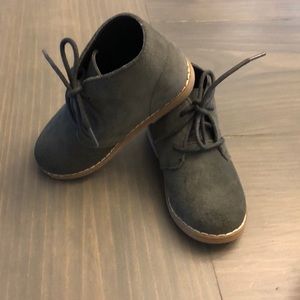 Janie and jack grey suede boots. Size 8